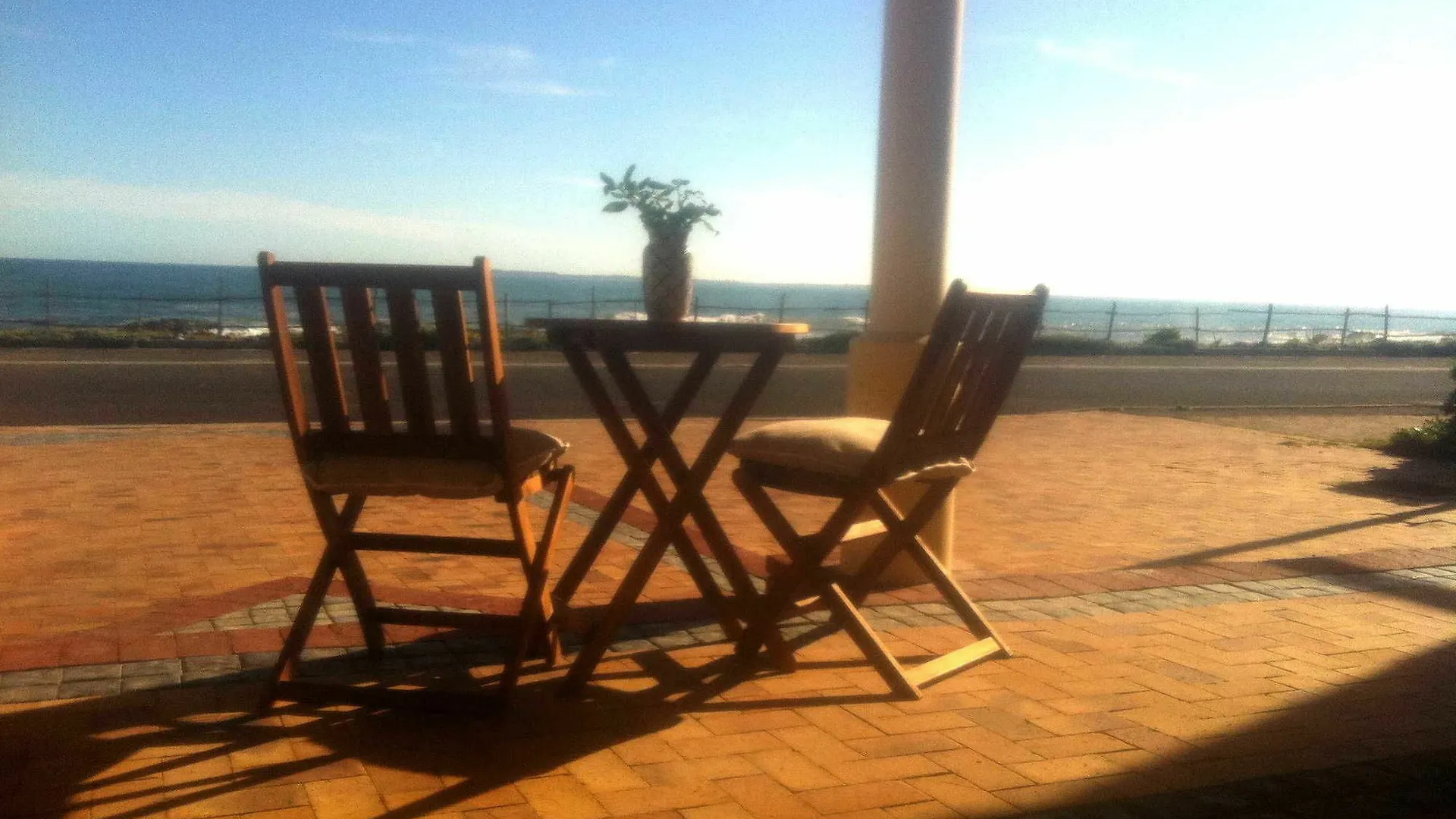 Apartment 4 On Beach Bloubergstrand